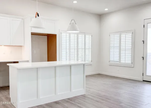 $382,950 | 12416 Amesbury Drive, El Paso, TX 79938