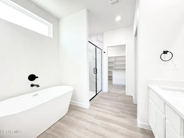 $382,950 | 12416 Amesbury Drive, El Paso, TX 79938