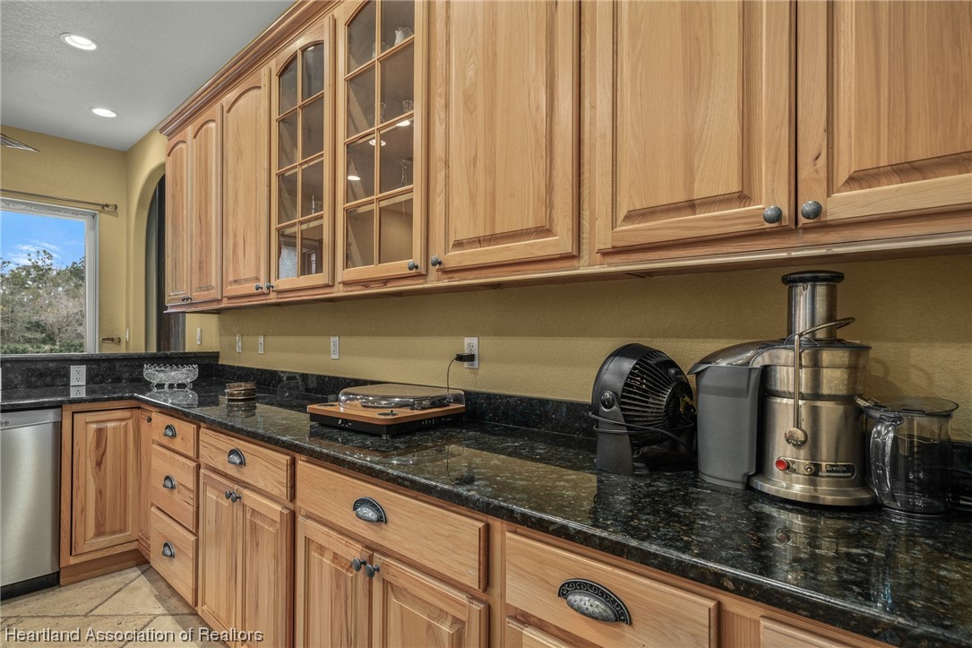 6449 Apple Road Sebring, FL 33875 - Photo 10 of 50 Gallery Image 10