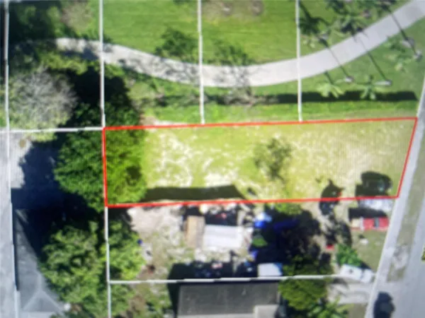 $299,000 | 224 Southwest 10th Street, Deerfield Beach, FL 33441