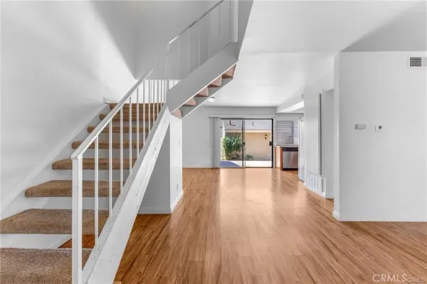 $4,400 | 5 Locust, Unit 1, Irvine, CA 92604