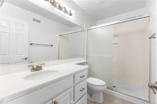 $4,400 | 5 Locust, Unit 1, Irvine, CA 92604