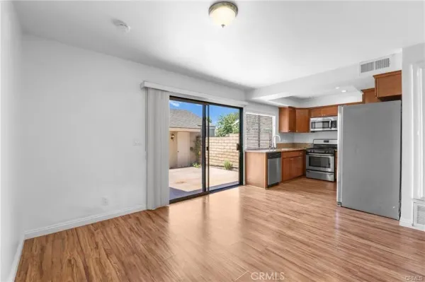 $4,400 | 5 Locust, Unit 1, Irvine, CA 92604