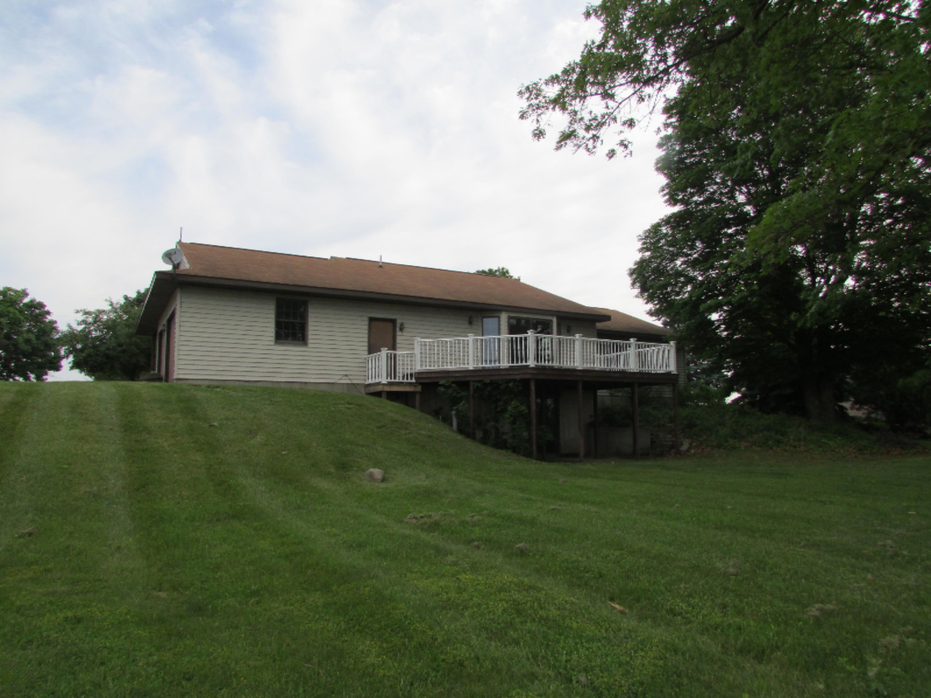 275 Fischer's Hideaway Road Bronson, MI 49028 - Photo 1 of 7 IMG_1514