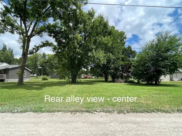 $9,500 | 203 South Walnut Street, Pana, IL 62557