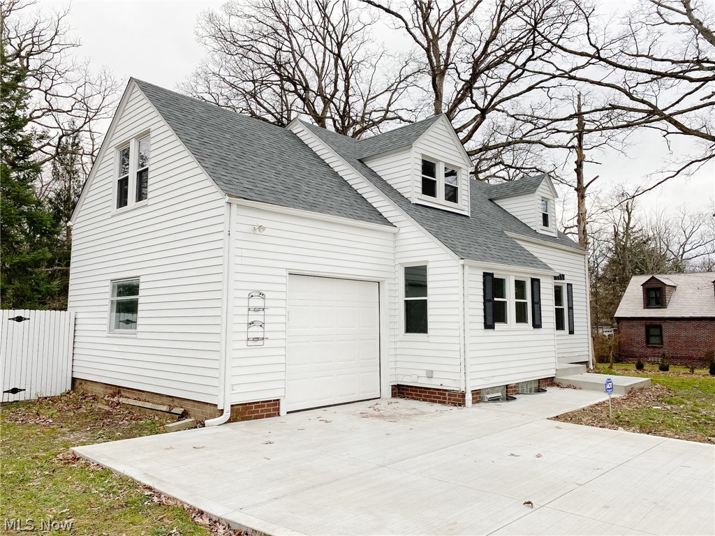 2290 Hillside Road Independence, OH 44131 - Photo 2 of 27 Gallery Image 2