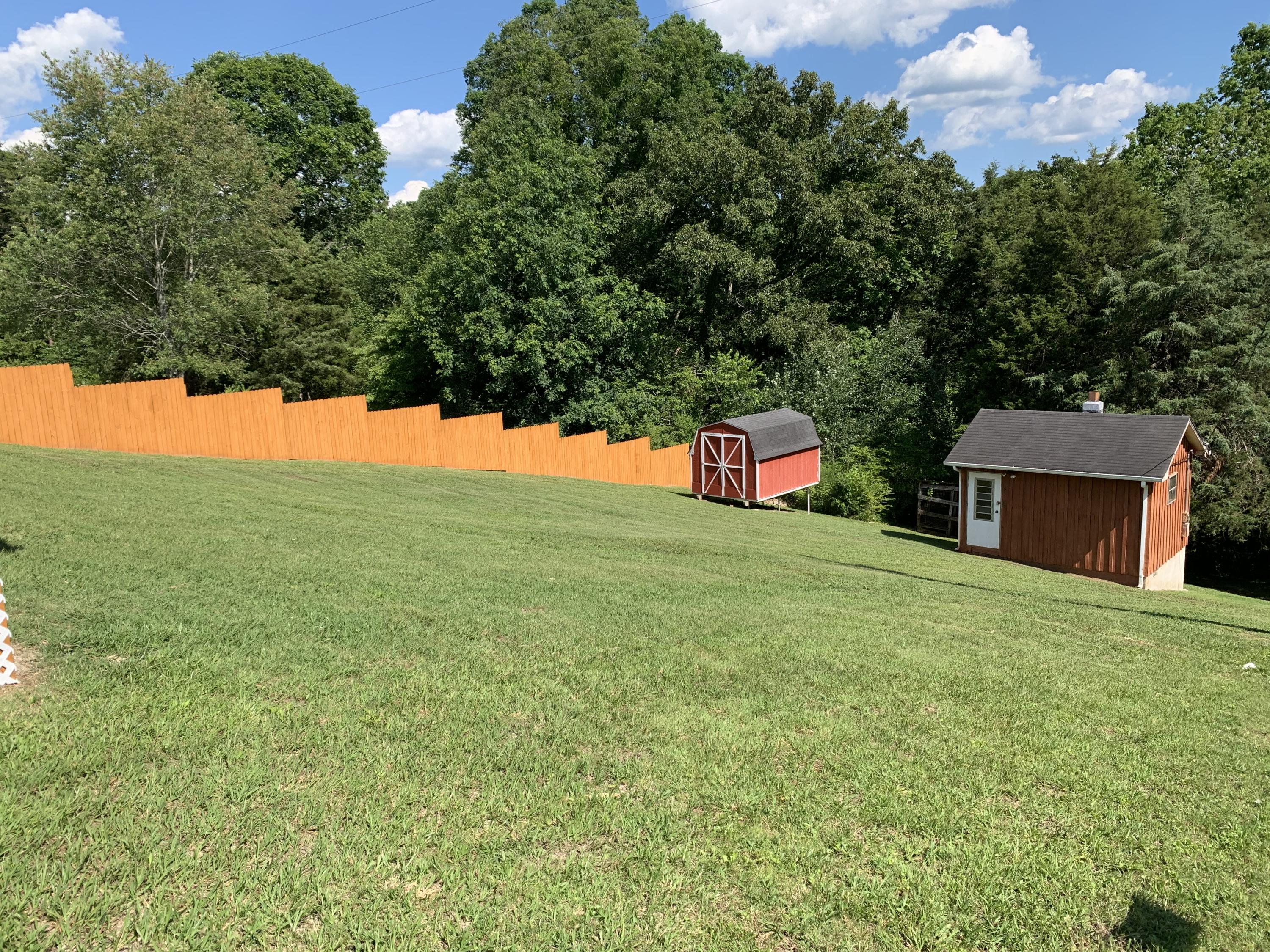 296 Camp Ridge Road La Follette, TN 37766 - Photo 7 of 28 EBFE6FC6-7D6D-43B2-B2E4-4DE696376FBA