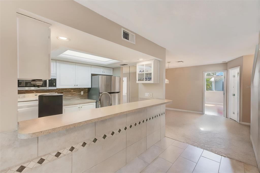 615 Garland Circle Indian Rocks Beach, FL 33785 - Photo 14 of 52