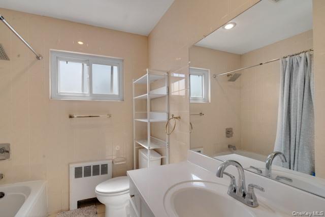 1033 Rosedale Road Valley Stream, NY 11581 - Photo 15 of 30