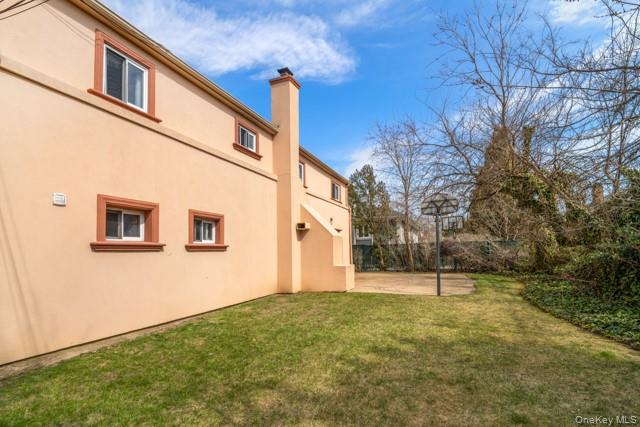 1033 Rosedale Road Valley Stream, NY 11581 - Photo 28 of 30