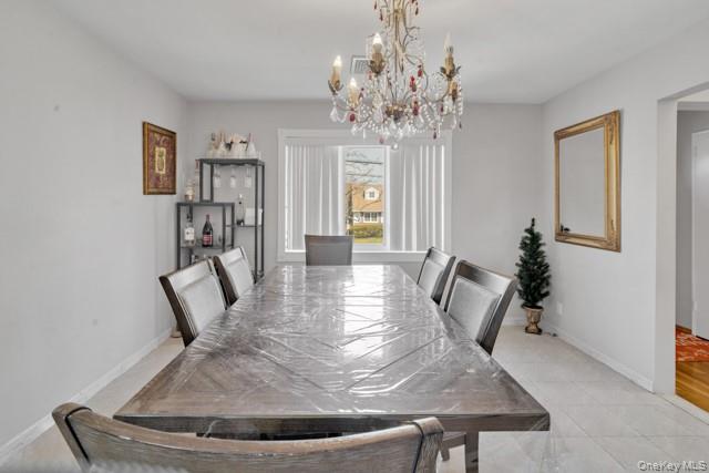 1033 Rosedale Road Valley Stream, NY 11581 - Photo 7 of 30