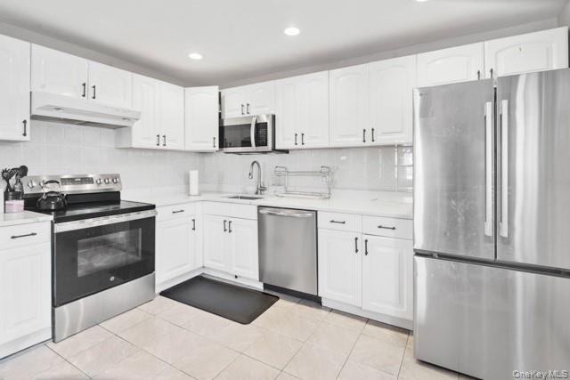 1033 Rosedale Road Valley Stream, NY 11581 - Photo 9 of 30