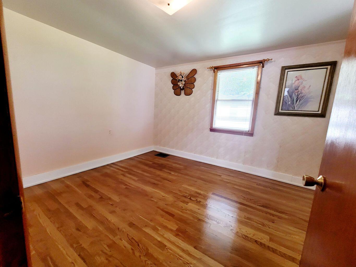 1098 Rd Branch Clinchco, VA 24226 - Photo 22 of 26 rb#24