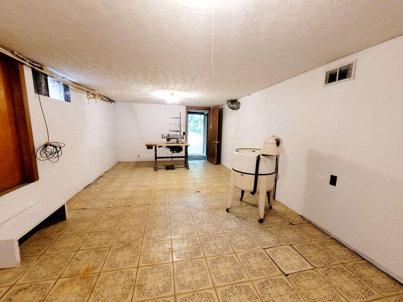 1098 Rd Branch Clinchco, VA 24226 - Photo 25 of 26 rb#27