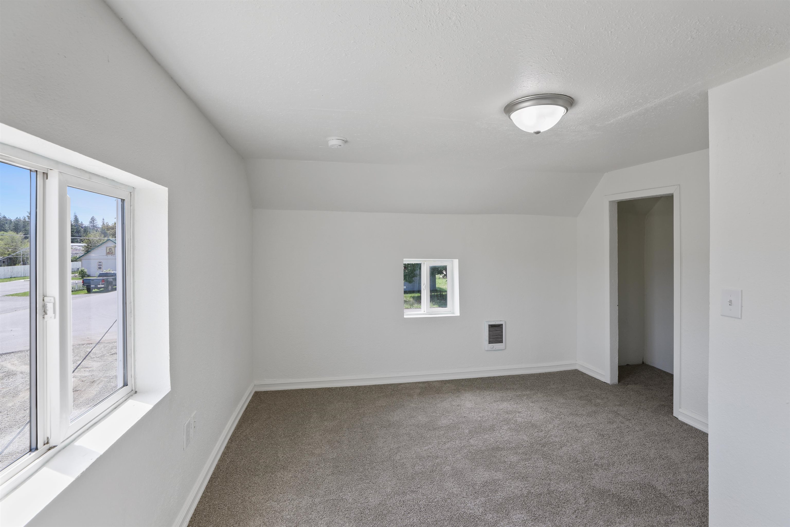 519 South Chronicle Road Spokane Valley, WA 99212 - Photo 5 of 20