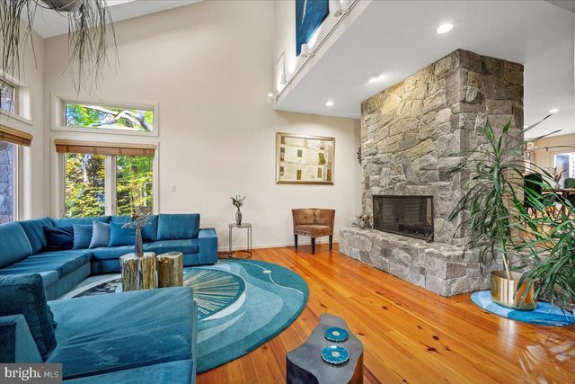 $2,405,200 | 6707 Broxburn Drive, Bethesda, MD 20817