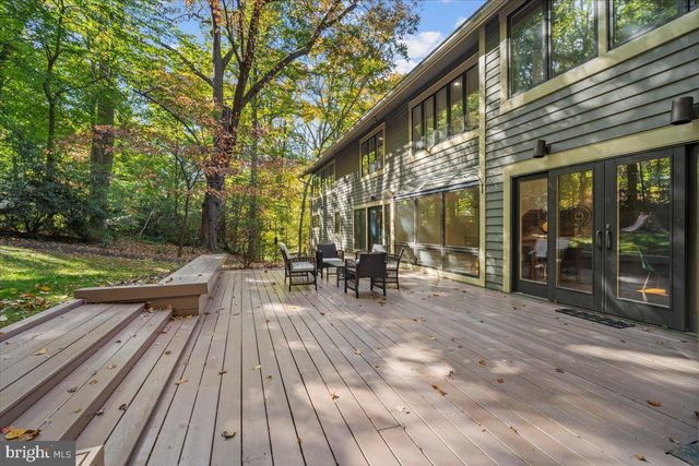 $2,405,200 | 6707 Broxburn Drive, Bethesda, MD 20817
