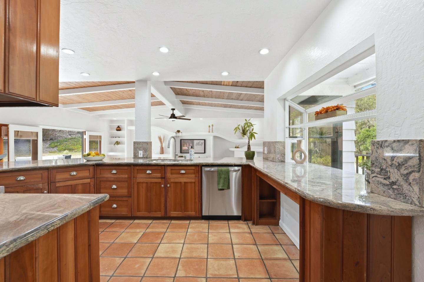 49 Frisch Road Salinas, CA 93907 - Photo 4 of 55