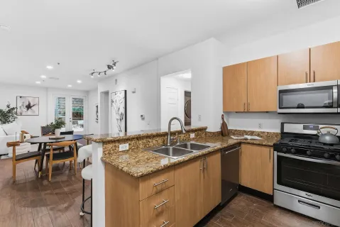 $659,000 | 1480 Broadway, Unit 2210, San Diego, CA 92101