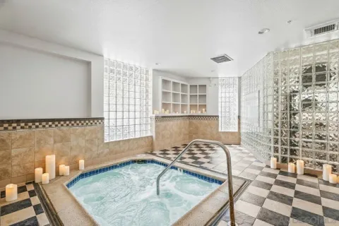 $699,000 | 1480 Broadway, Unit 2210, San Diego, CA 92101