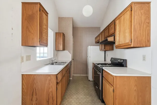 $290,000 | 6501 Brush Country Road, Unit 120, Austin, TX 78749