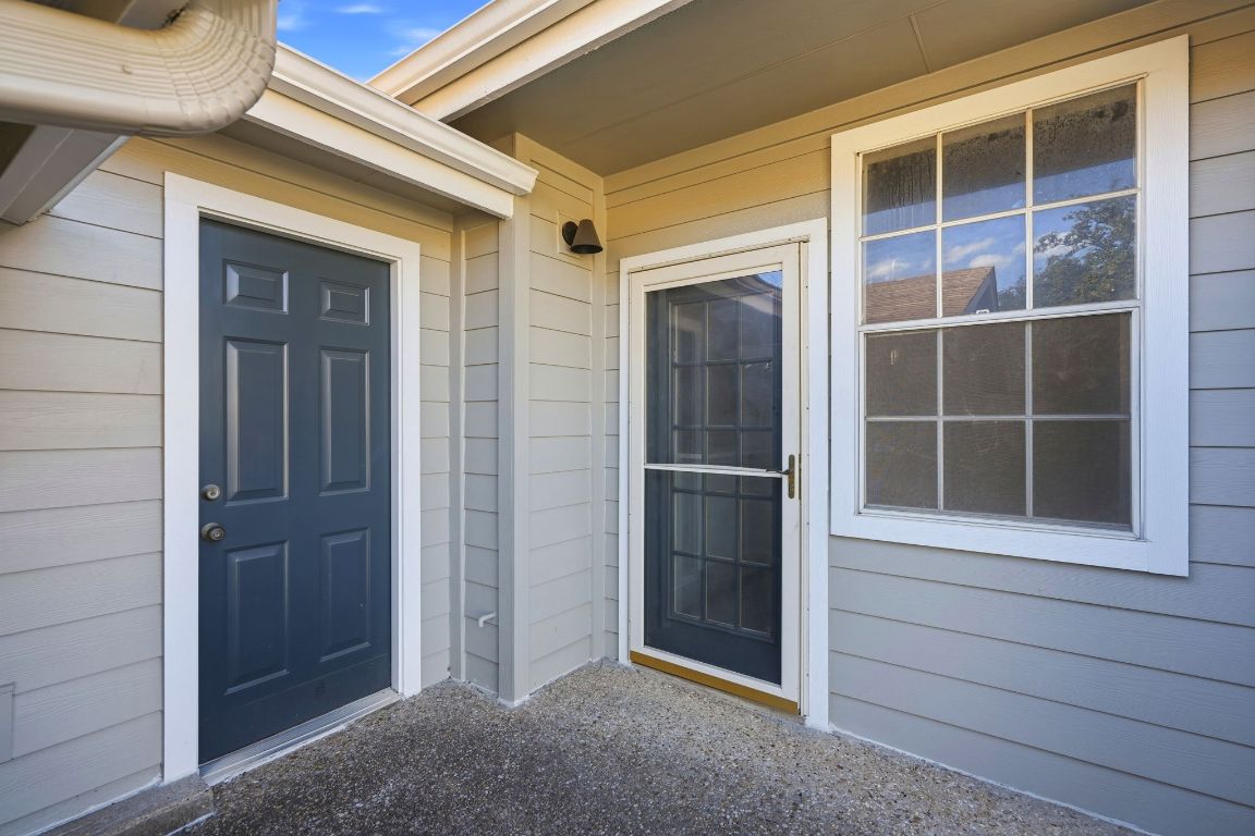6501 Brush Country Road, Unit 120 Austin, TX 78749 - Photo 32 of 35 Entrance to property