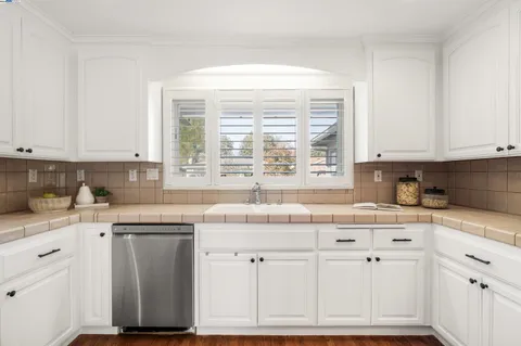 $1,398,000 | 4050 Silver Street, Pleasanton, CA 94566