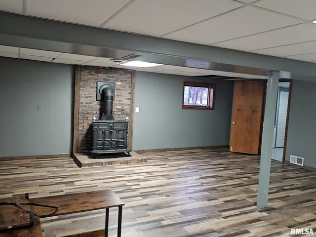 $199,000 | 221 New Salem Drive, Canton, IL 61520