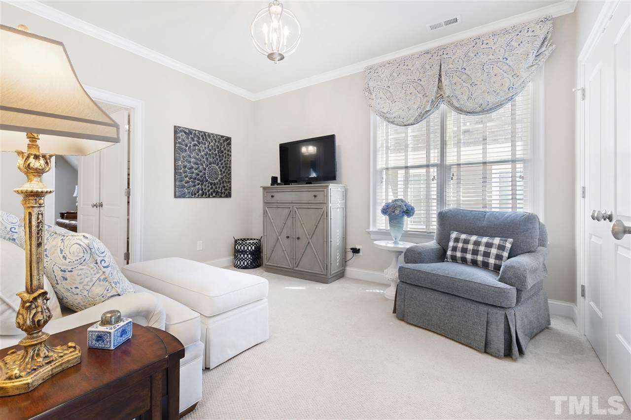 2013 Vinnings Place Raleigh, NC 27608 - Photo 11 of 22