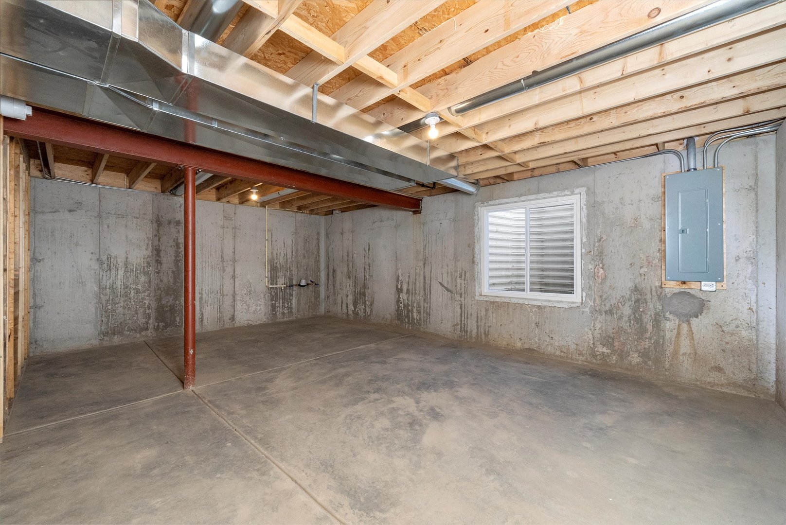 106 West Thompson Street Harvard, IL 60033 - Photo 34 of 46 a view of entryway