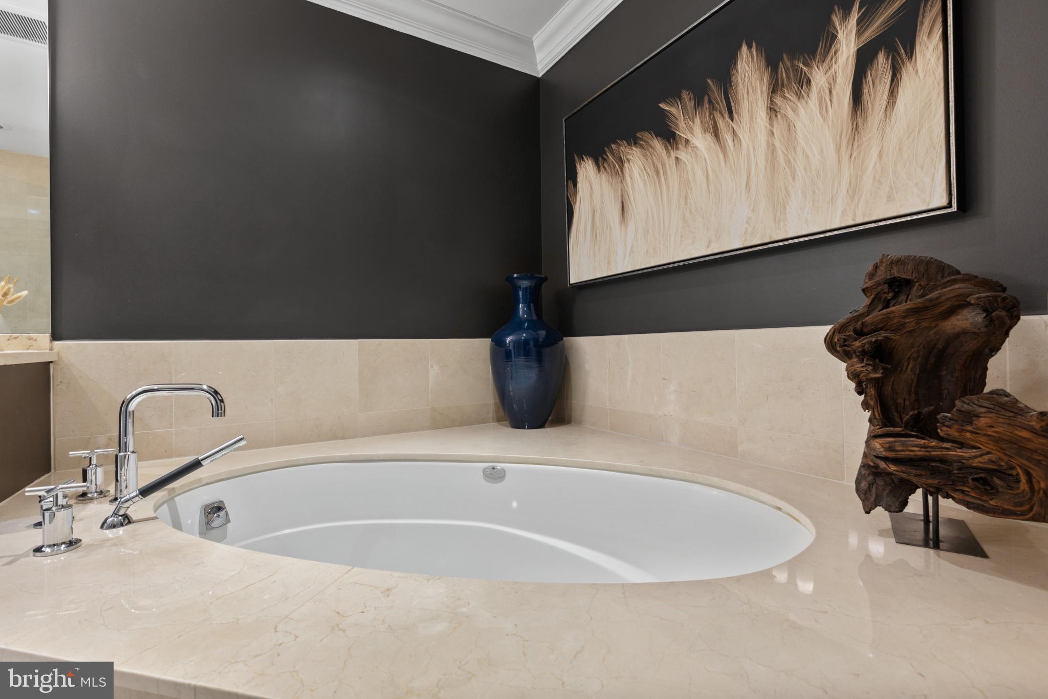 801 Key Highway, Unit T17 Baltimore, MD 21230 - Photo 29 of 47