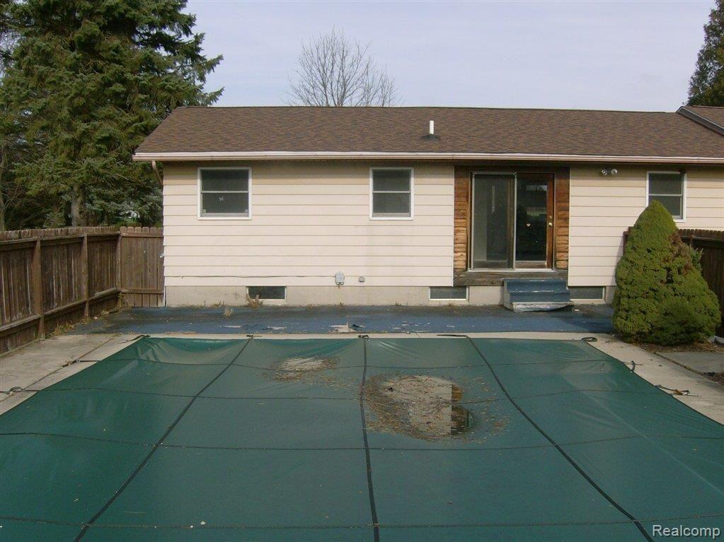 2272 Peppermill Road Lapeer, MI 48446 - Photo 2 of 8 HPIM5110.JPG
