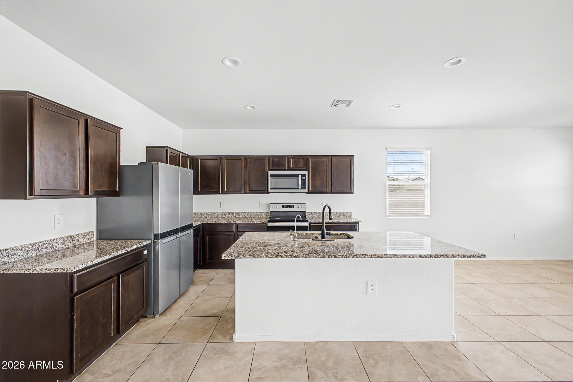 1896 West Central Avenue Coolidge, AZ 85128 - Photo 6 of 27 10 - Central