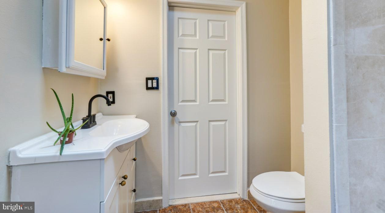 1434 F Street Northeast Washington, DC 20002 - Photo 36 of 48