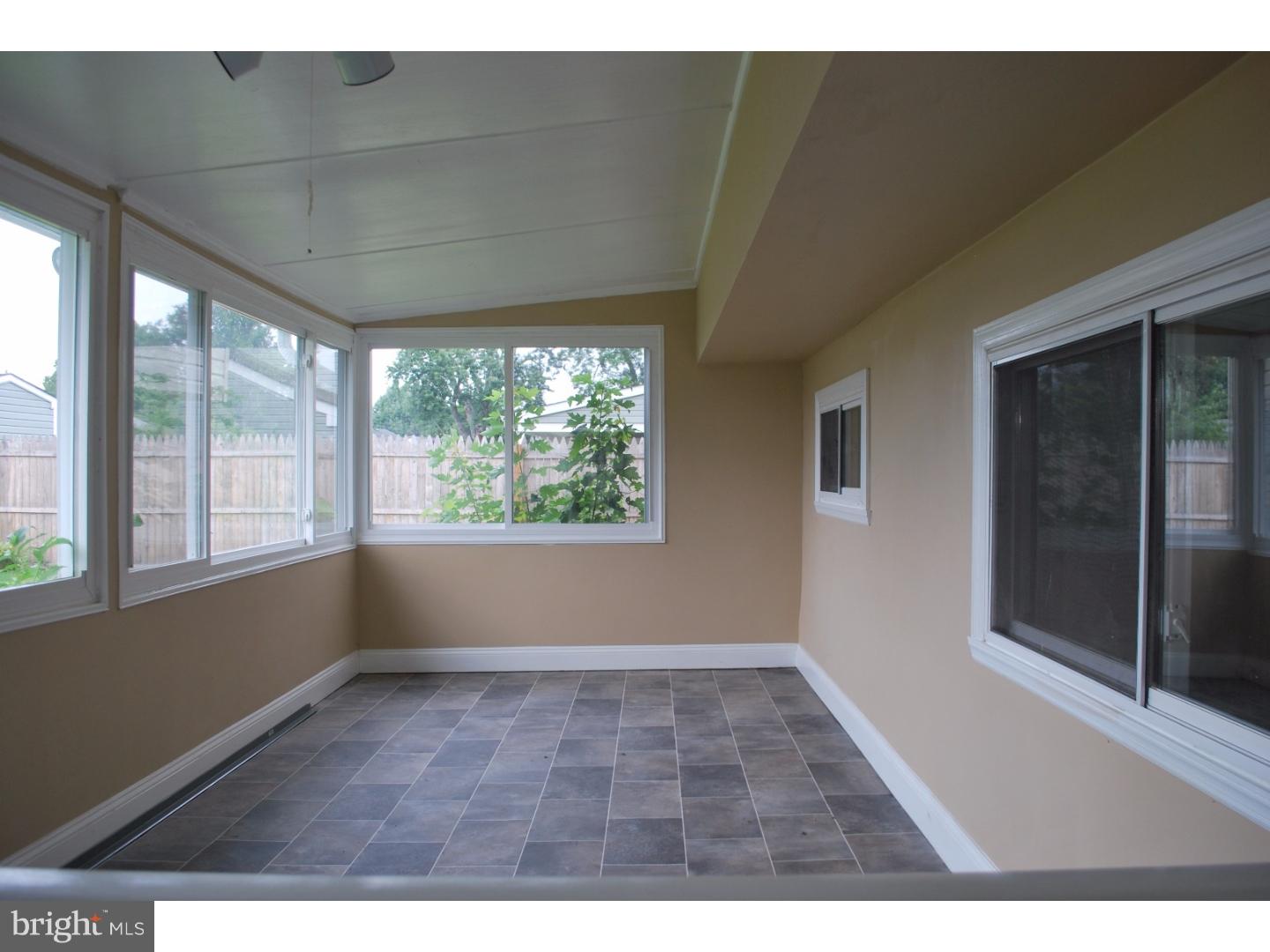 4 Hastings Road Hamilton, NJ 08620 - Photo 12 of 16 Sun Room