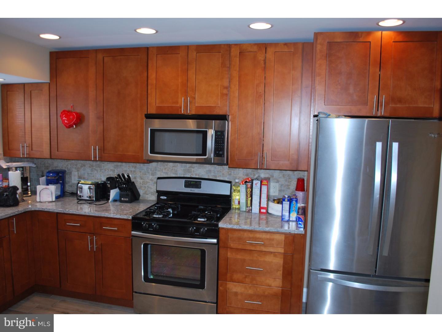 4 Hastings Road Hamilton, NJ 08620 - Photo 5 of 16 Kitchen