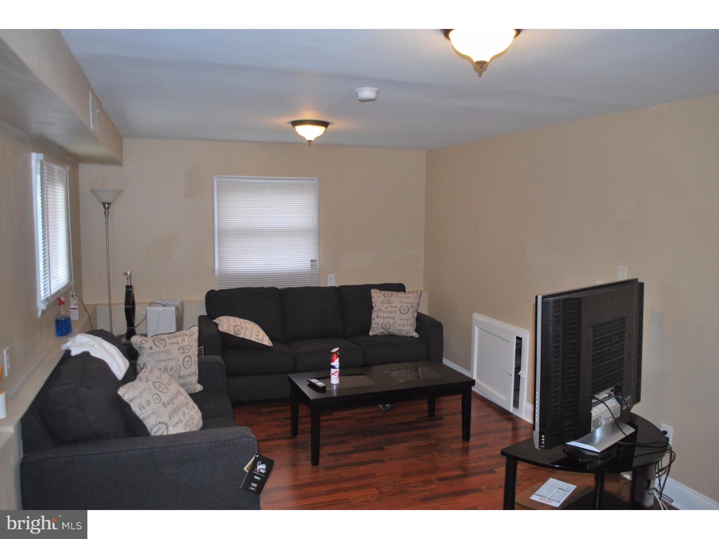 4 Hastings Road Hamilton, NJ 08620 - Photo 8 of 16 Bedroom 3