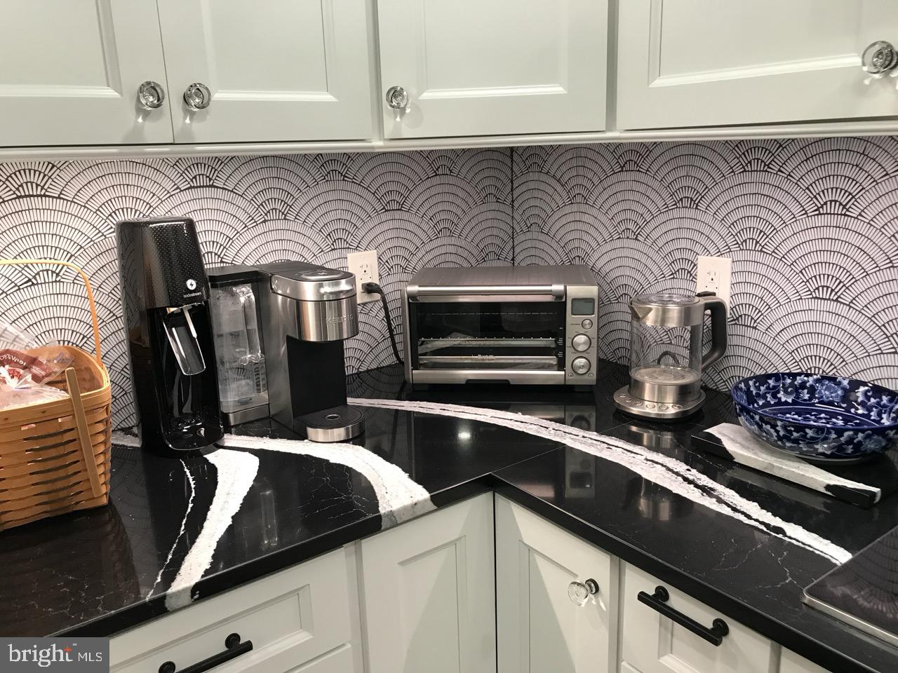 1101 South Arlington Ridge Road, Unit 804 Arlington, VA 22202 - Photo 17 of 109