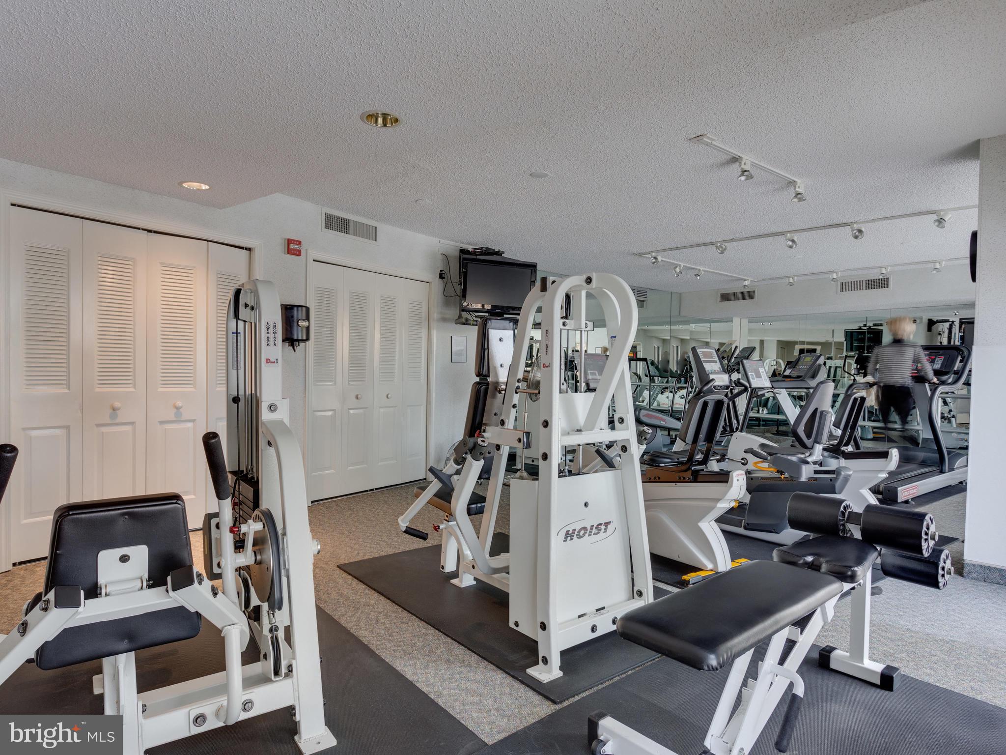 1101 South Arlington Ridge Road, Unit 804 Arlington, VA 22202 - Photo 98 of 109