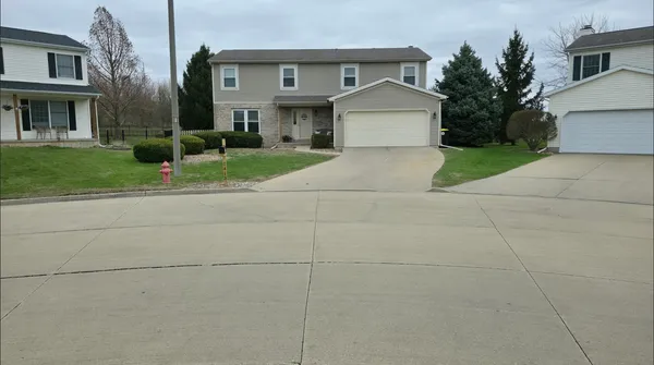 $349,900 | 1413 Lismore Lane, Normal, IL 61761