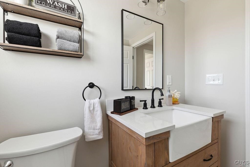 107 Jane Drive Camillus, NY 13219 - Photo 15 of 37