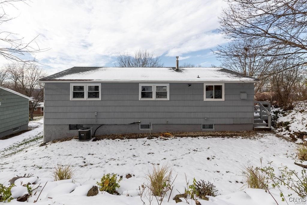 107 Jane Drive Camillus, NY 13219 - Photo 36 of 37