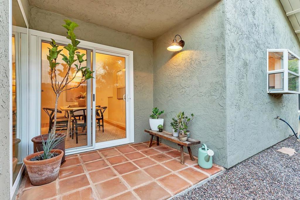 340 Trailview Road Encinitas, CA 92024 - Photo 30 of 35 a view of a entryway door of the house