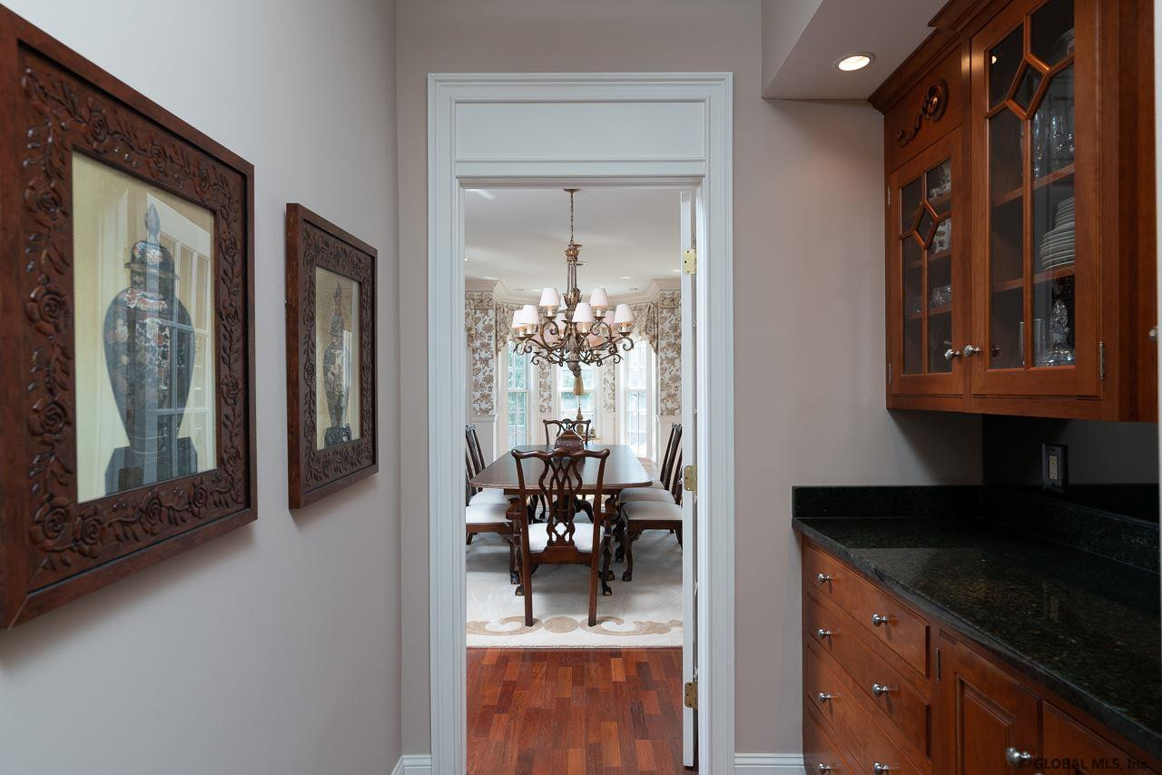 38 East Ridge Road Colonie, NY 12211 - Photo 13 of 30 Photo 13