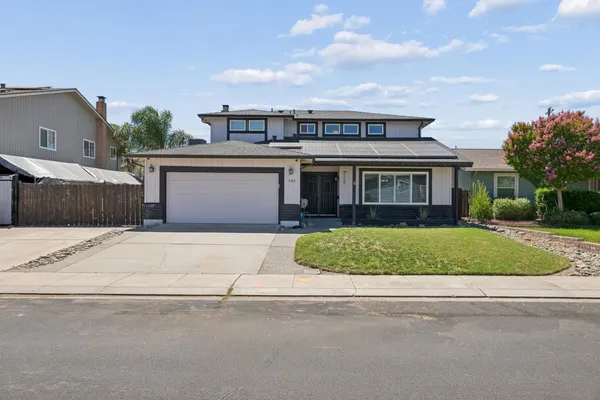 $580,000 | 585 Bounty Place, Manteca, CA 95337