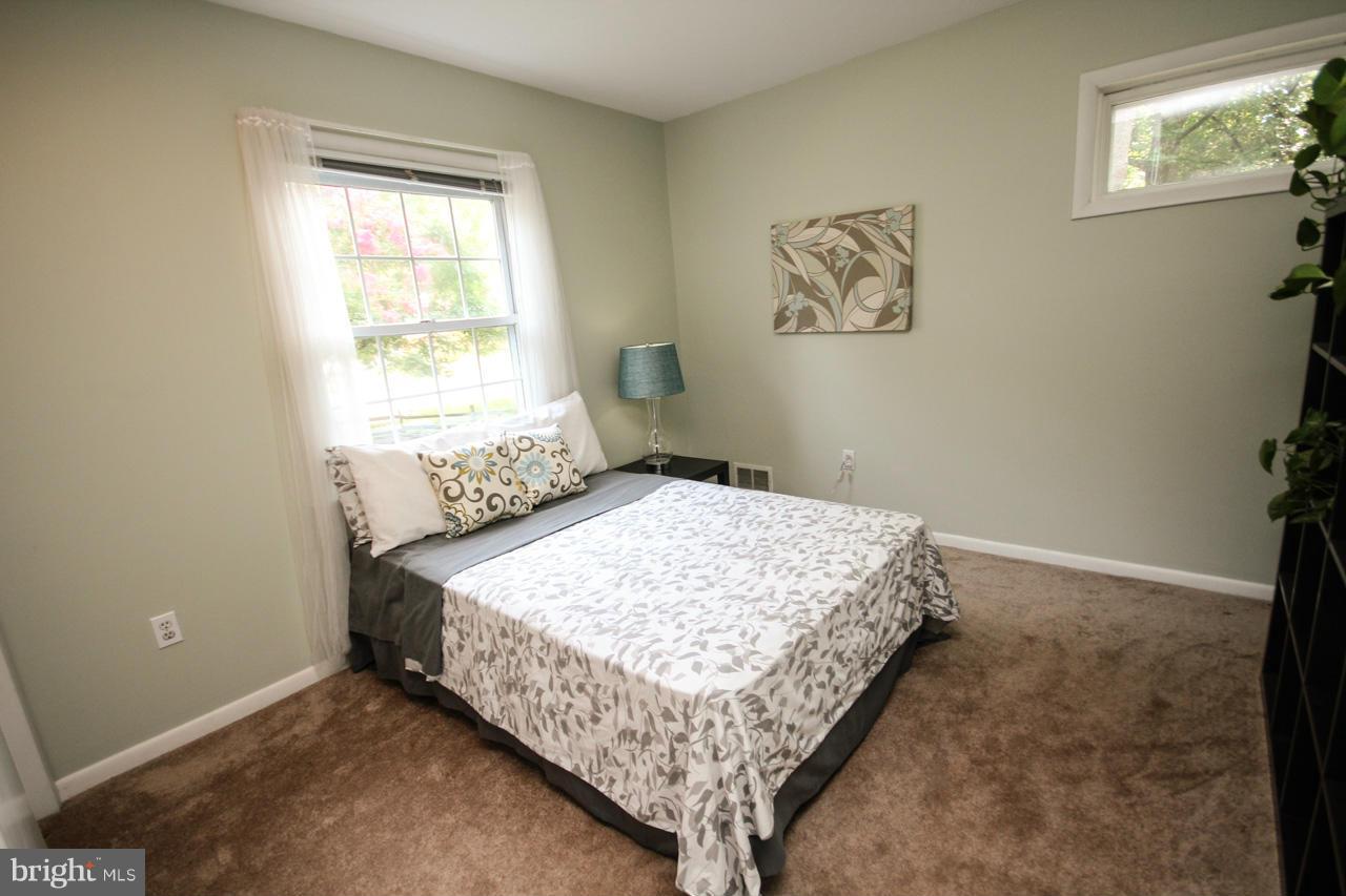 9450 St Andrews Way Silver Spring, MD 20901 - Photo 16 of 30 Bedroom #2
