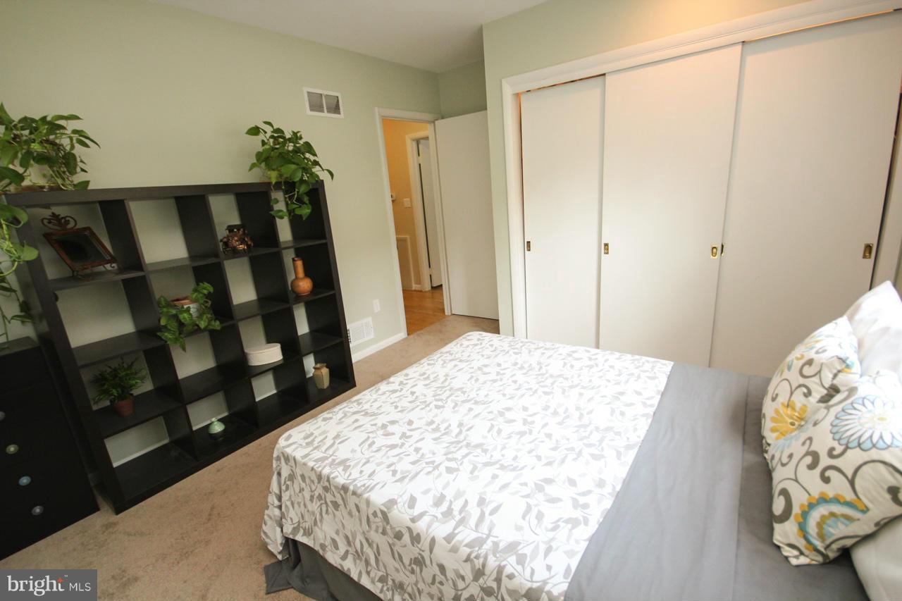 9450 St Andrews Way Silver Spring, MD 20901 - Photo 17 of 30 Bedroom #2