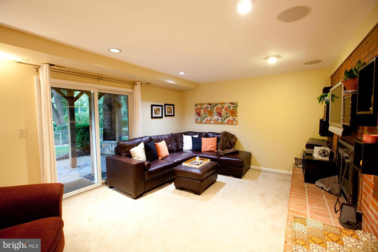 9450 St Andrews Way Silver Spring, MD 20901 - Photo 21 of 30 Basement