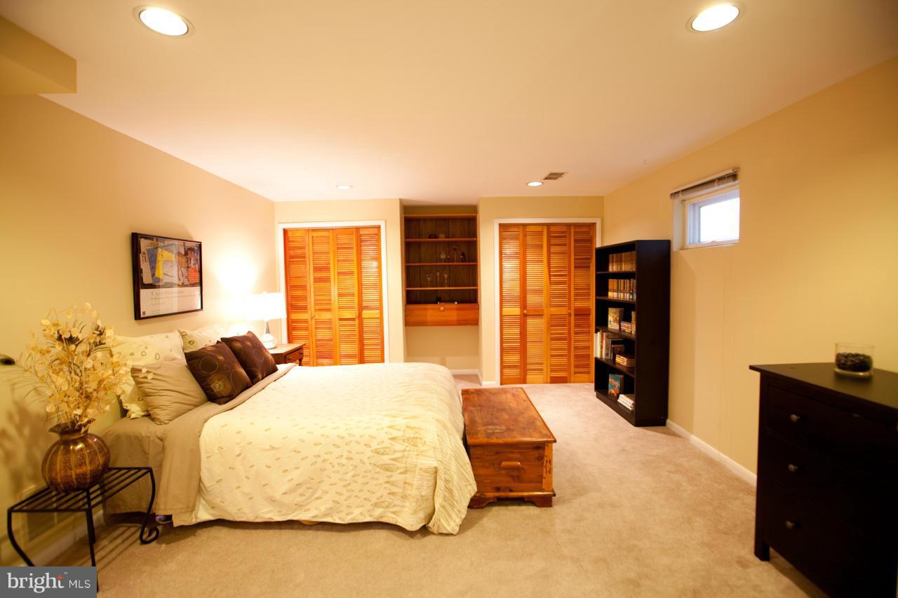 9450 St Andrews Way Silver Spring, MD 20901 - Photo 25 of 30 Bedroom #4