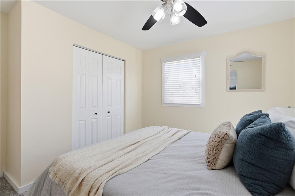 805 Colonial Avenue Monaca, PA 15061 - Photo 18 of 30 a bedroom with a bed and a window